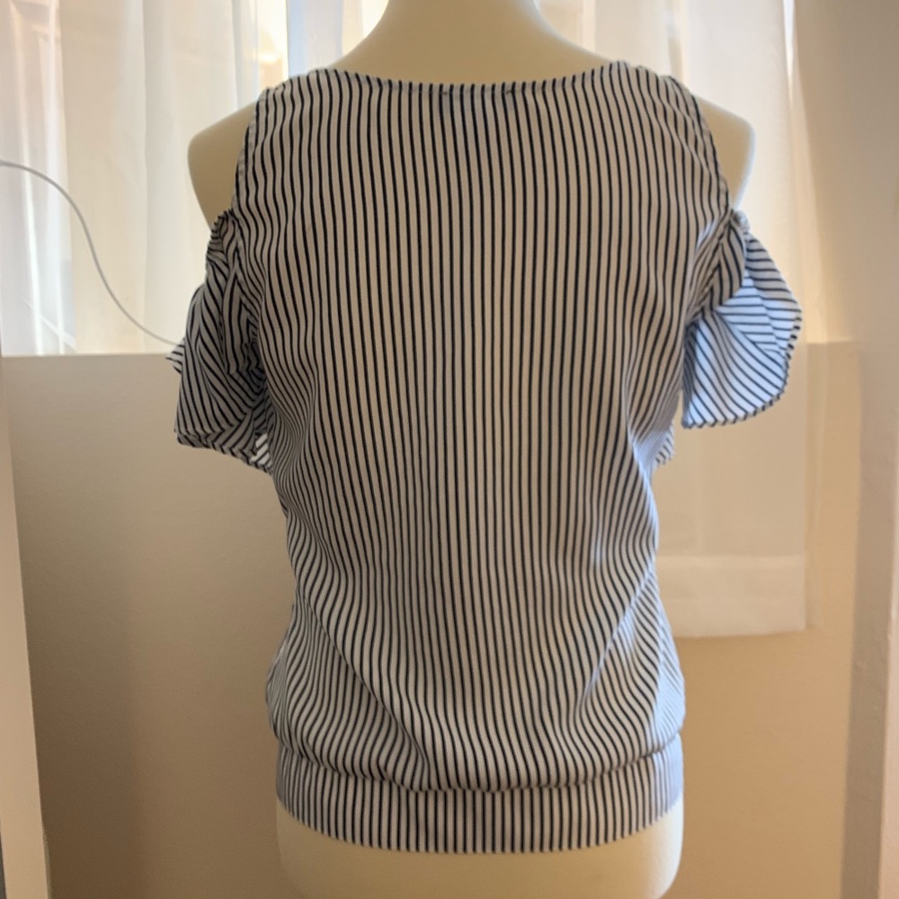 Venus Blouse. Size Small. - image 3